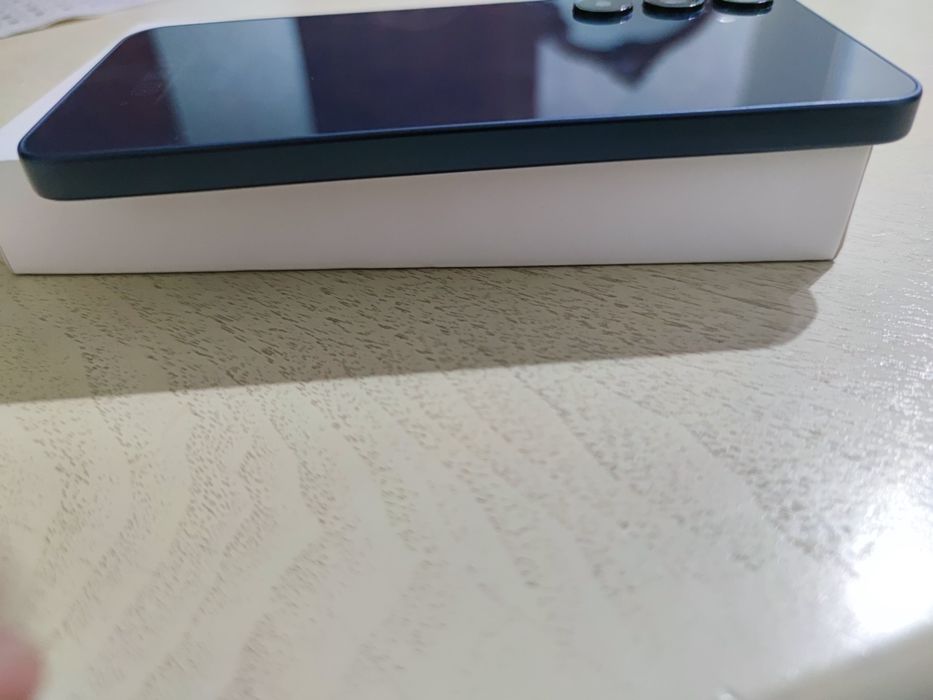 Samsung A 35 8/128 gb yengide holatda