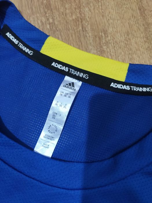 Tricou Adidas mărimea XXL