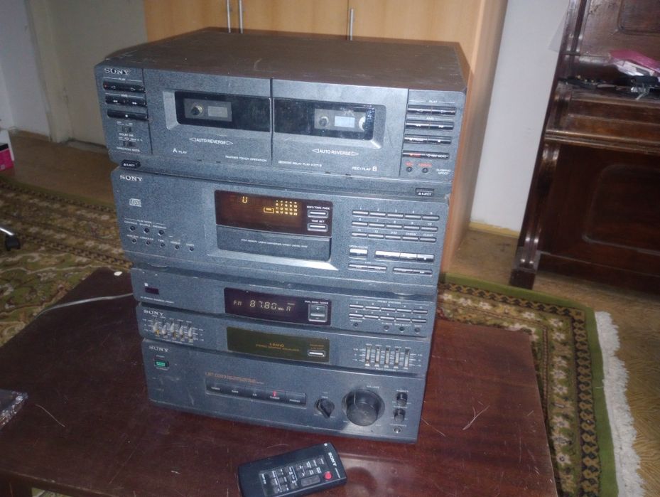 Linie audio Sony SRTR-D209, cu telecomanda, dublu deck, tuner radio