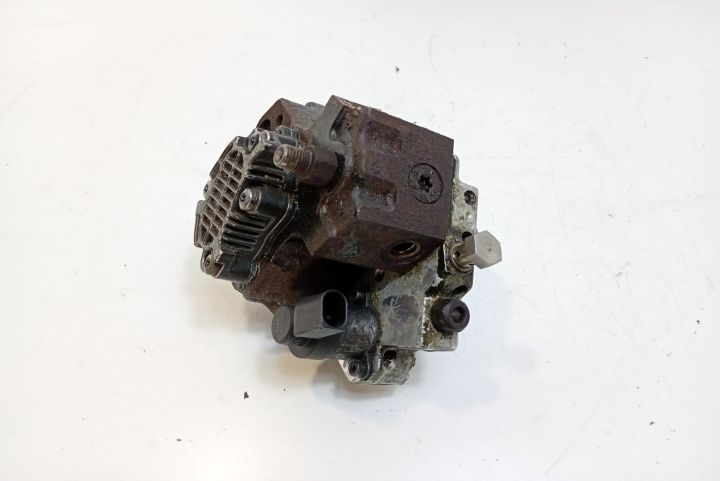 Pompa  inalta presiune 0445010125 Volkswagen VW Crafter prima generat