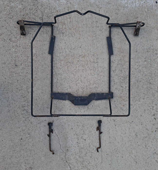 Стойка за резервна гума Mercedes Sprinter (W906) 2006 г. - 2018 г.