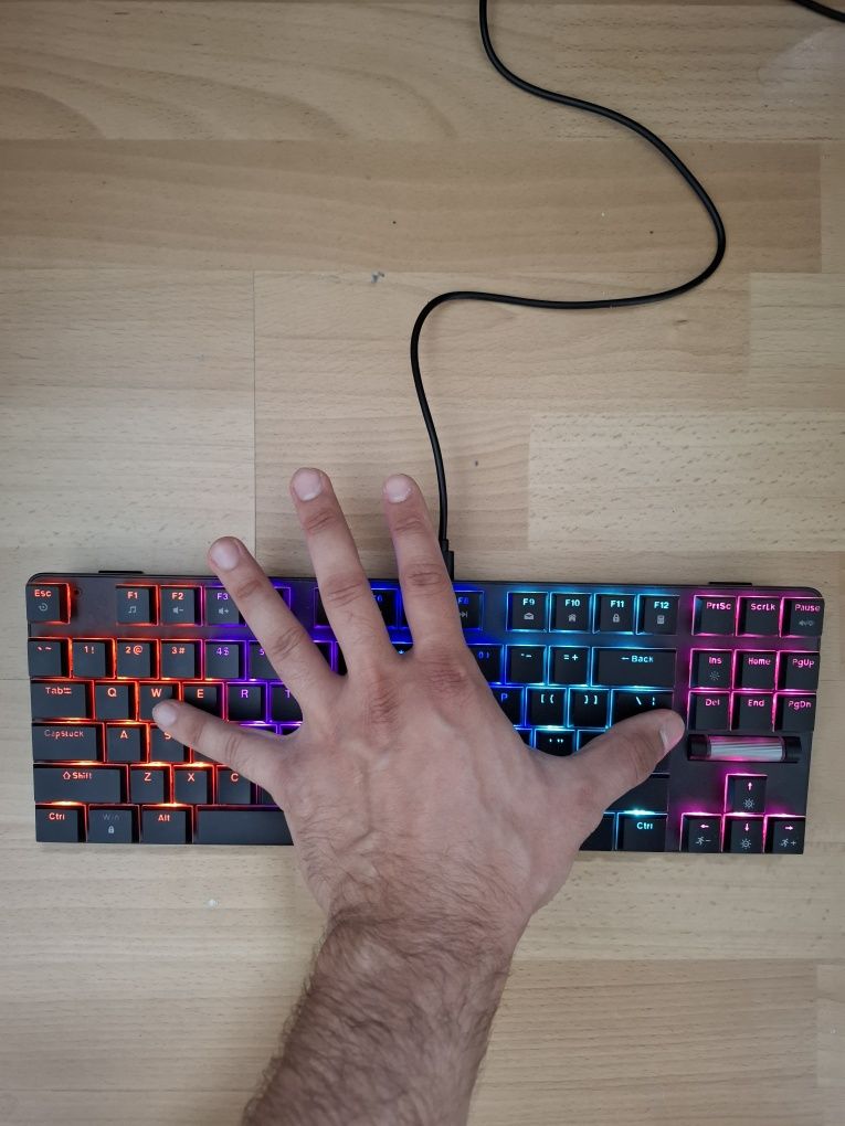 Геймърска клавиатура Canyon Cometstrike