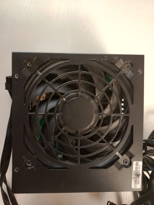 Продам блок питания на 450вт