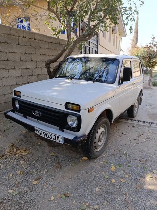 Niva 1981-yilda chiqan xolati yaxshi