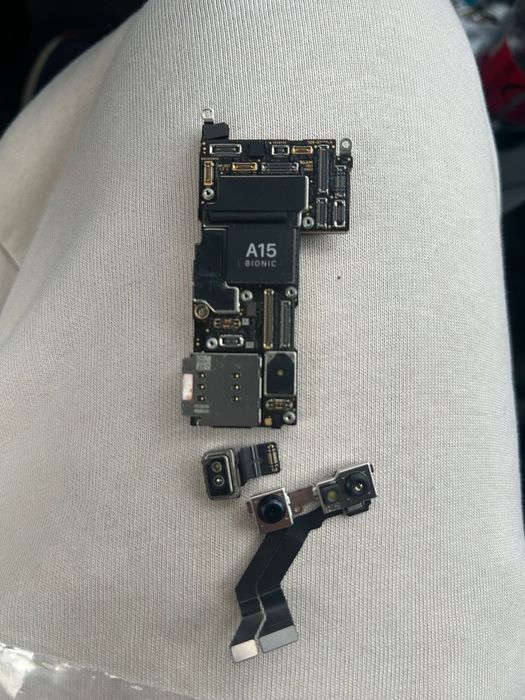 Placa de baza iphone 13 pro max originala