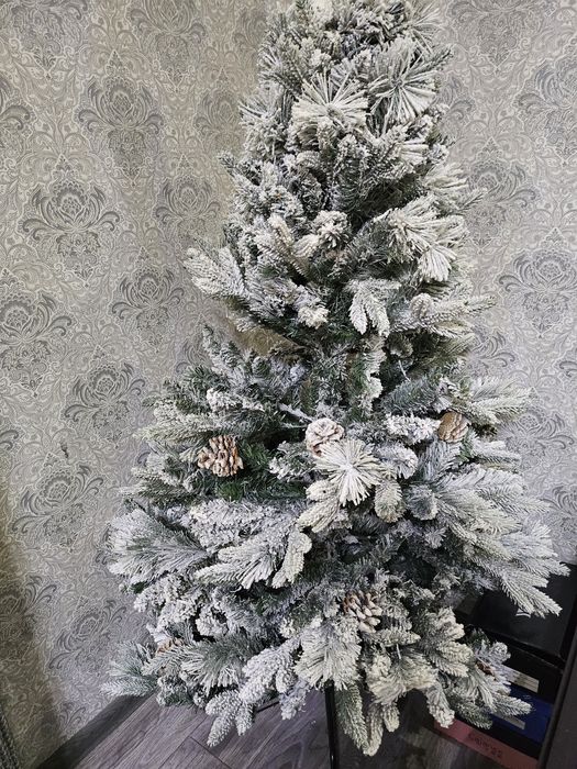 Елка новогодняя,янги арча
