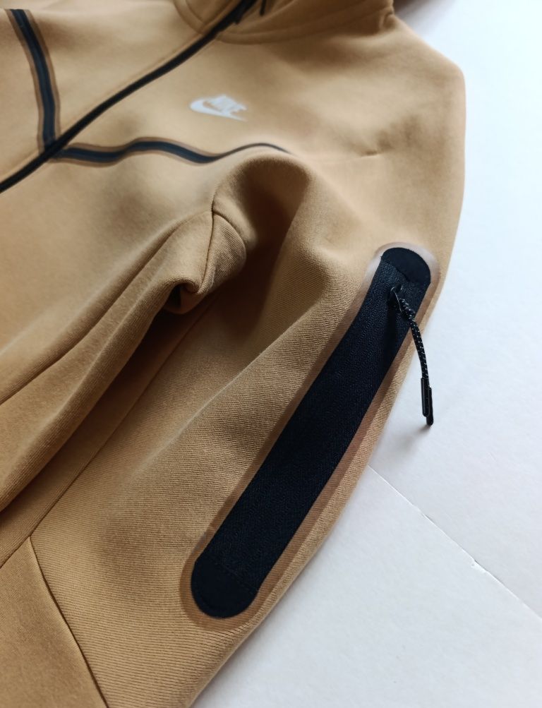 Nike Tech fleece мъжко горнище с цип размер S