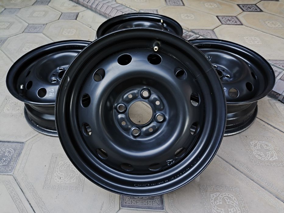 Железные диски R14 (штампы) Lada, Ваз