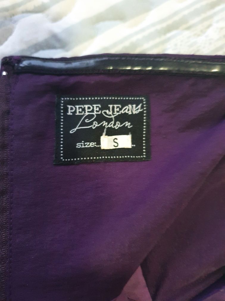 Официални рокли Pepe Jeans