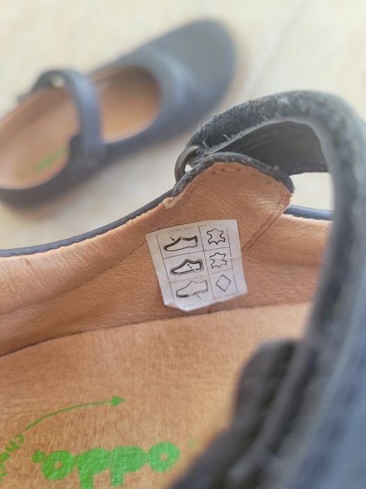 Pantofi froddo din piele marimea 27