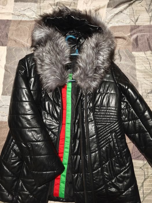 Продам новую зимнюю куртку