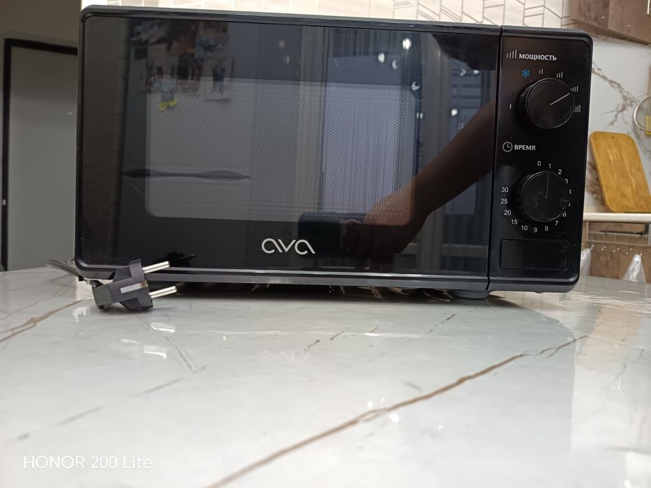 Продам микроволновку в отличном состоянии