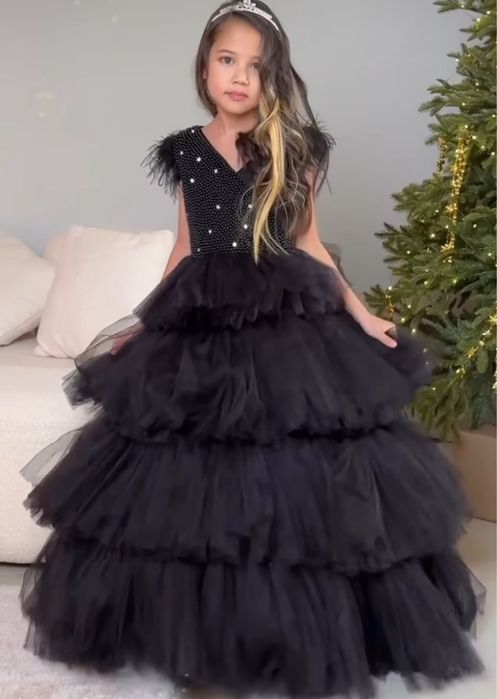 Вечернее пышное платье