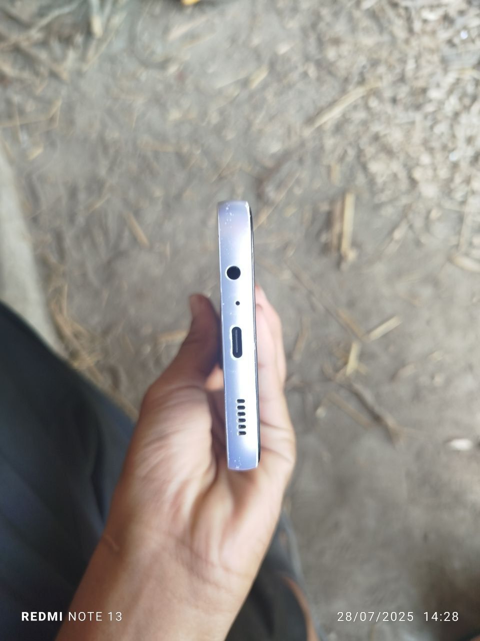 Quyida Samsung Galaxy A14 64GB- ishlatilgan  yaxshi holatda