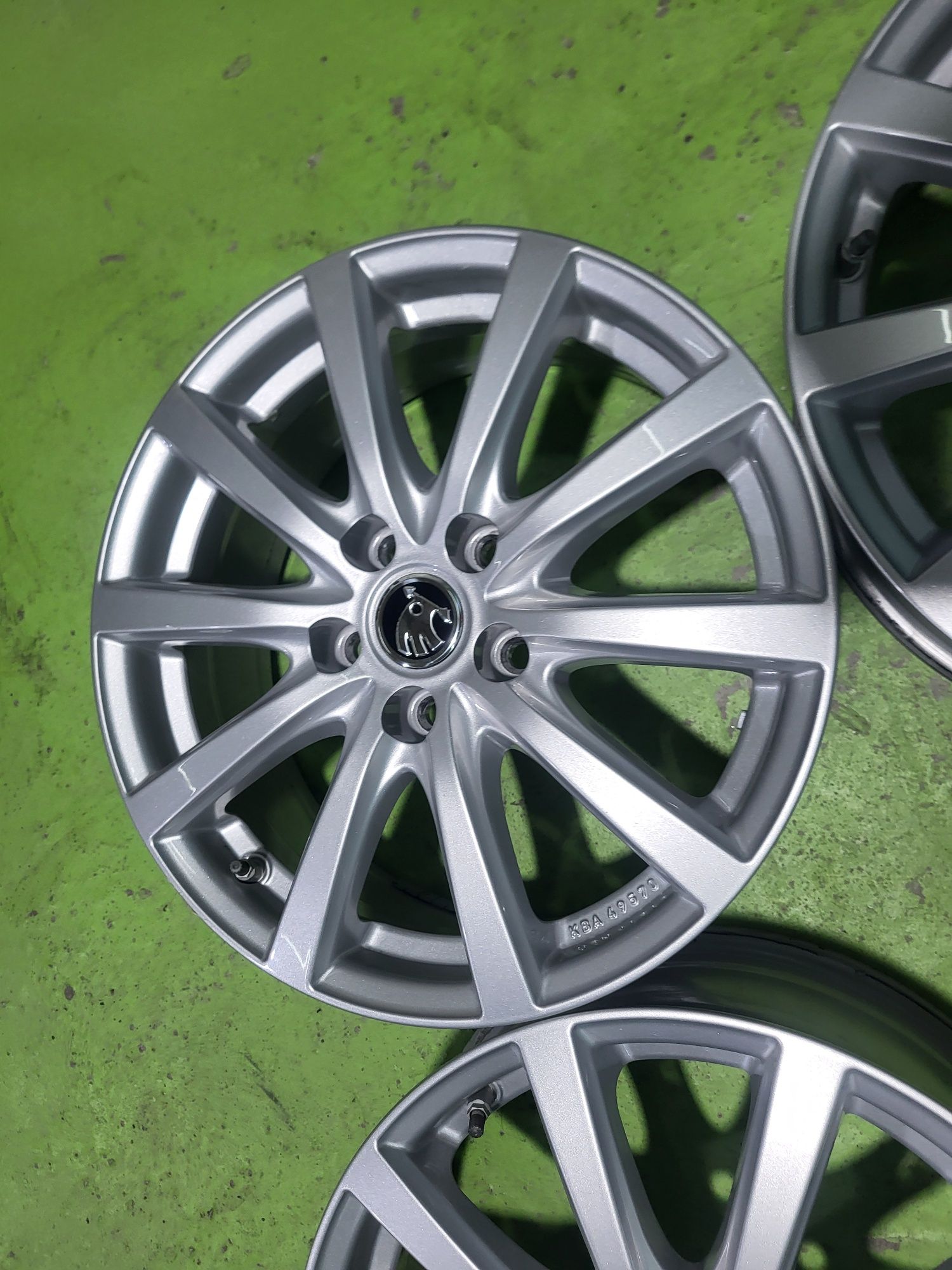 17 5x112 Skoda лети джанти 5х112 шкода