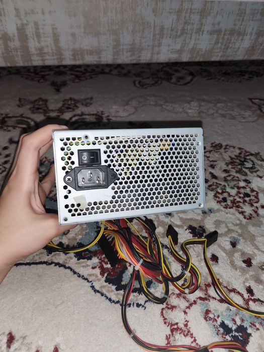 Продам бп 450 ват