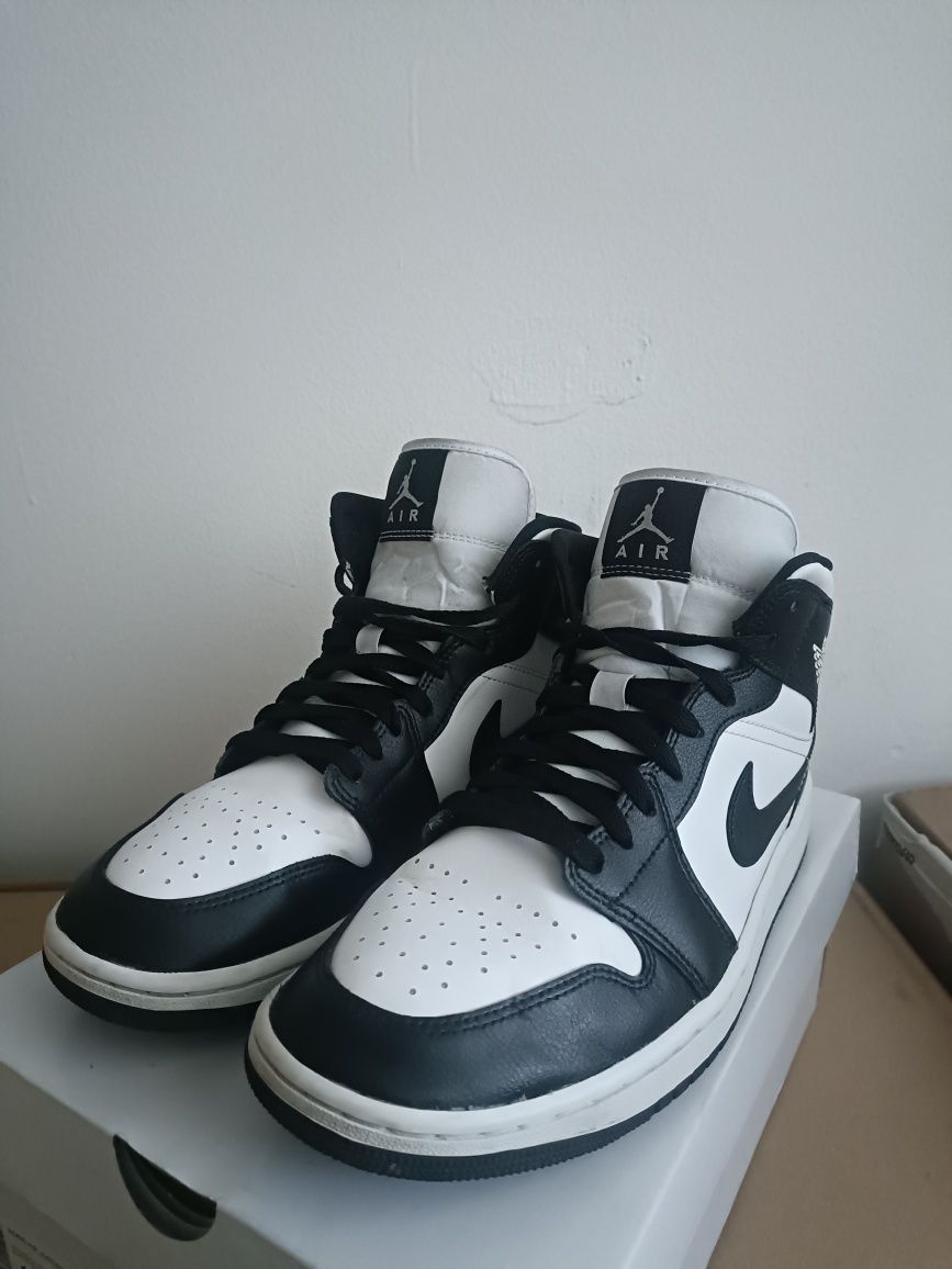 Air Jordan 1 Mid Panda номер 42.5 код 2А