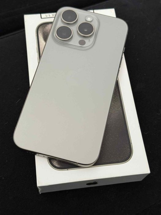 iPhone 15 Pro 128Gb garantie emag 1 an! Natural titanium
