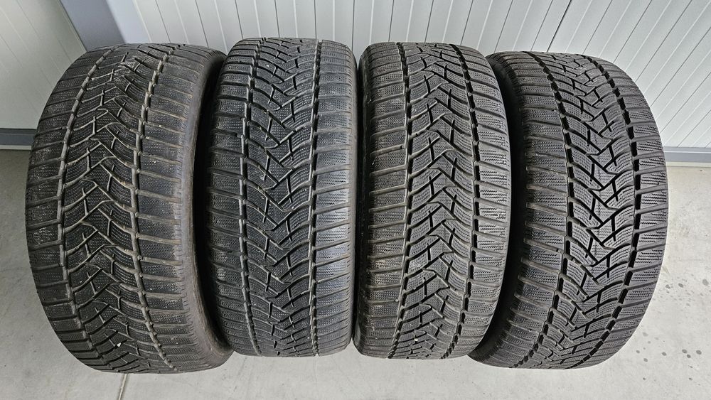 Anvelope iarna 235 45 18
