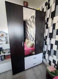Sifoniera dormitor cu oglinda 200x120cm