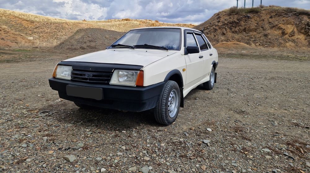 Продам ваз 21099