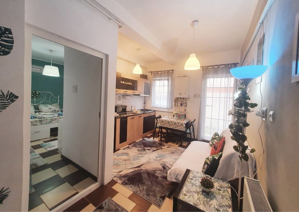 Vand apartament tip studio in Navodari Central Km 0