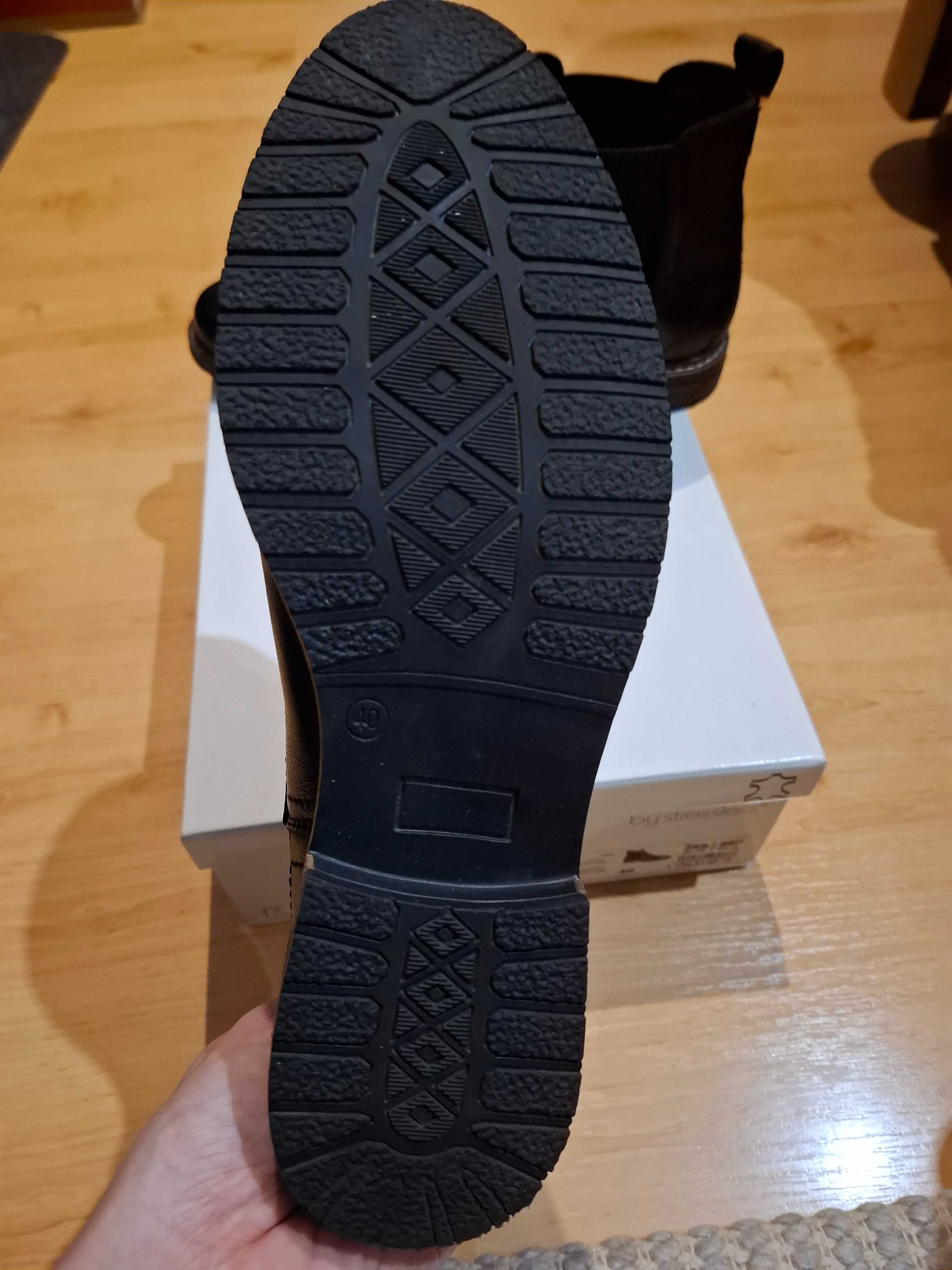 Дамски обувки Deichmann- черни, нови, от естествена кожа