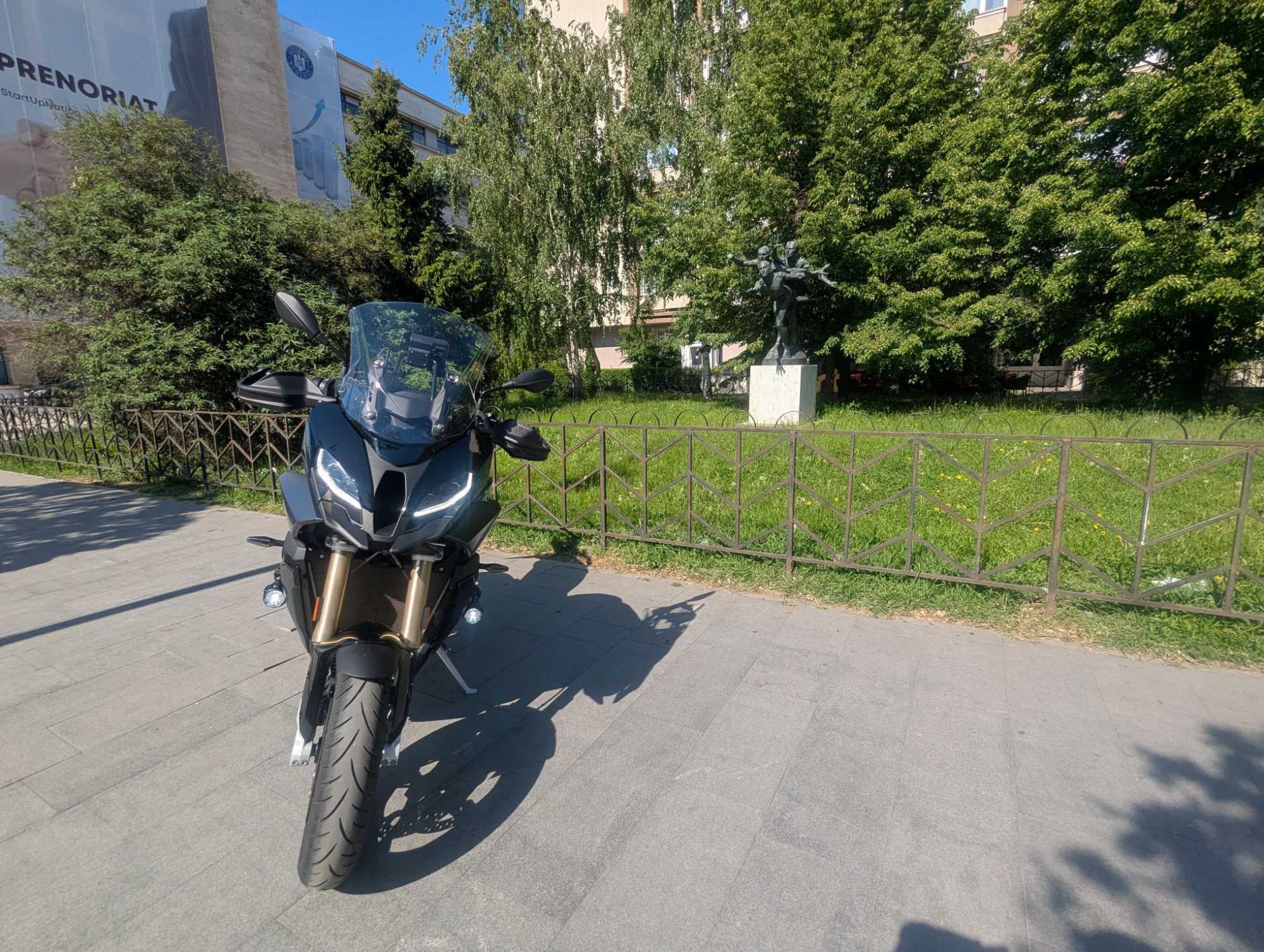 Motocicleta BMW S1000 XR - predare leasing