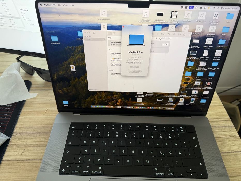 MacBook Pro M1 Pro  1TB 32 gb ram