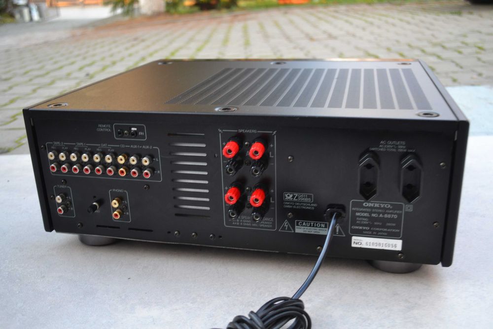 Amplificator Onkyo Integra A 8870