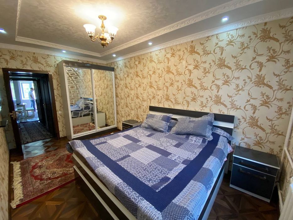 Продаётся квартира в Ц-1 Мирзо Улугбекский район