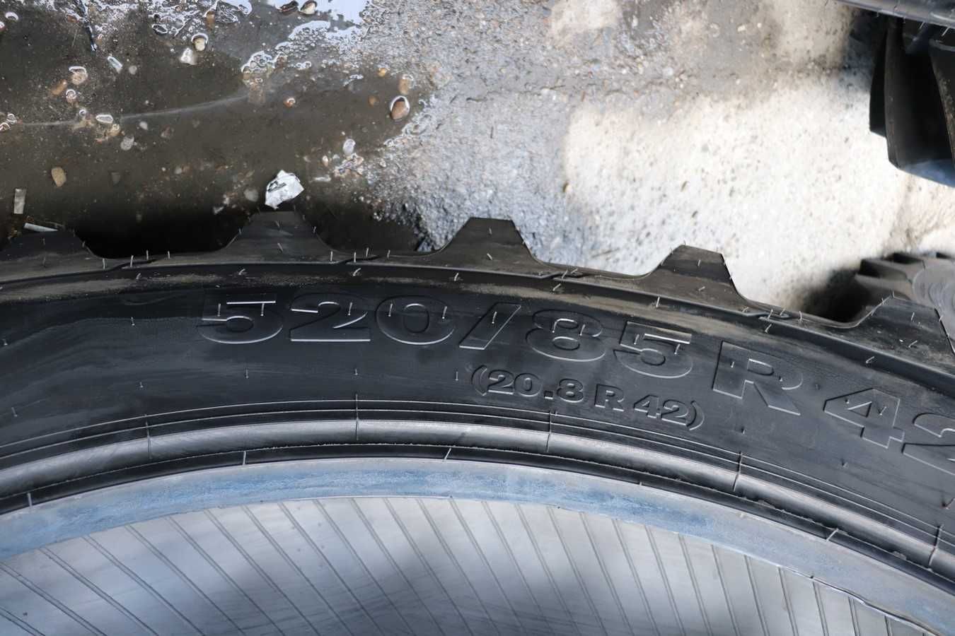 Cauciucuri noi OZKA 520/85R42 anvelope 20.8R42 157A8/157B