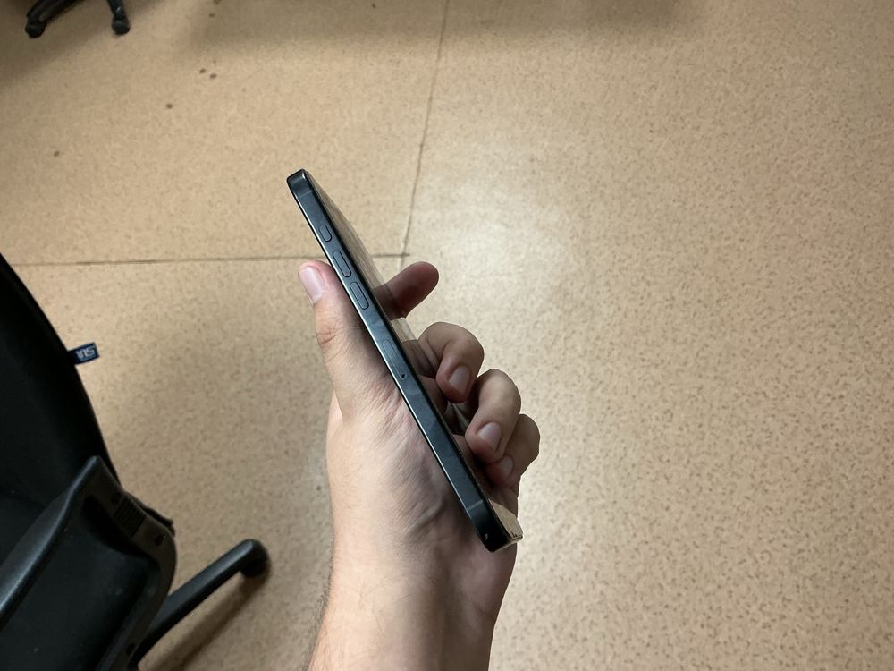 Iphone 16 pro max 100%