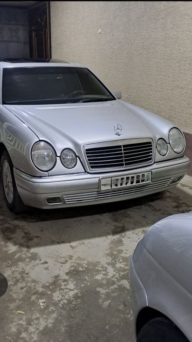Mersrdesbenz w210