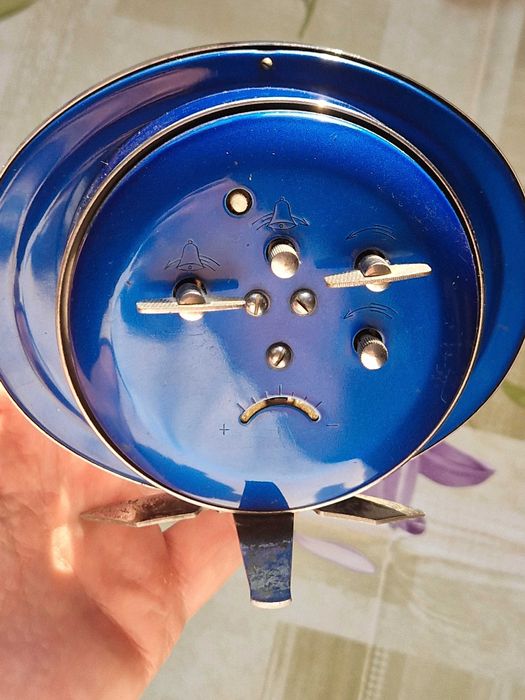 Ceas Mecanic Vintage – Cadran Albastru, Funcționare Impecabilă