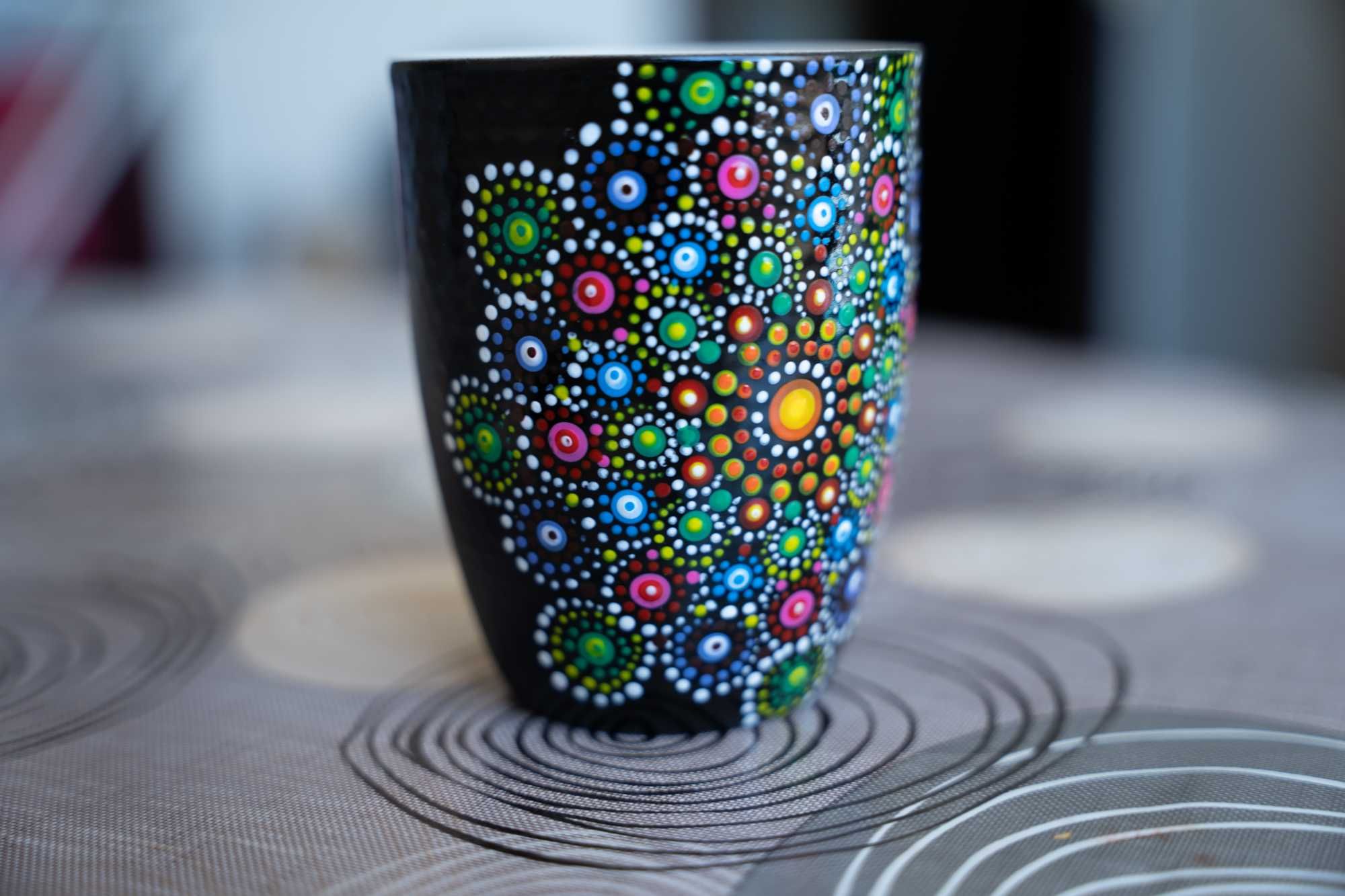 Чаши изрисувани с акрилни бои