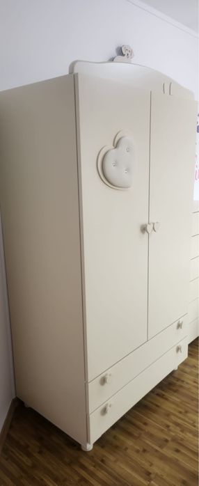 Mobila camera copil fetita