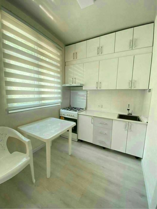 Срочно Чиланзар 7 Продам квартиру 2 комнатную Квартира с мебелью-Тех.