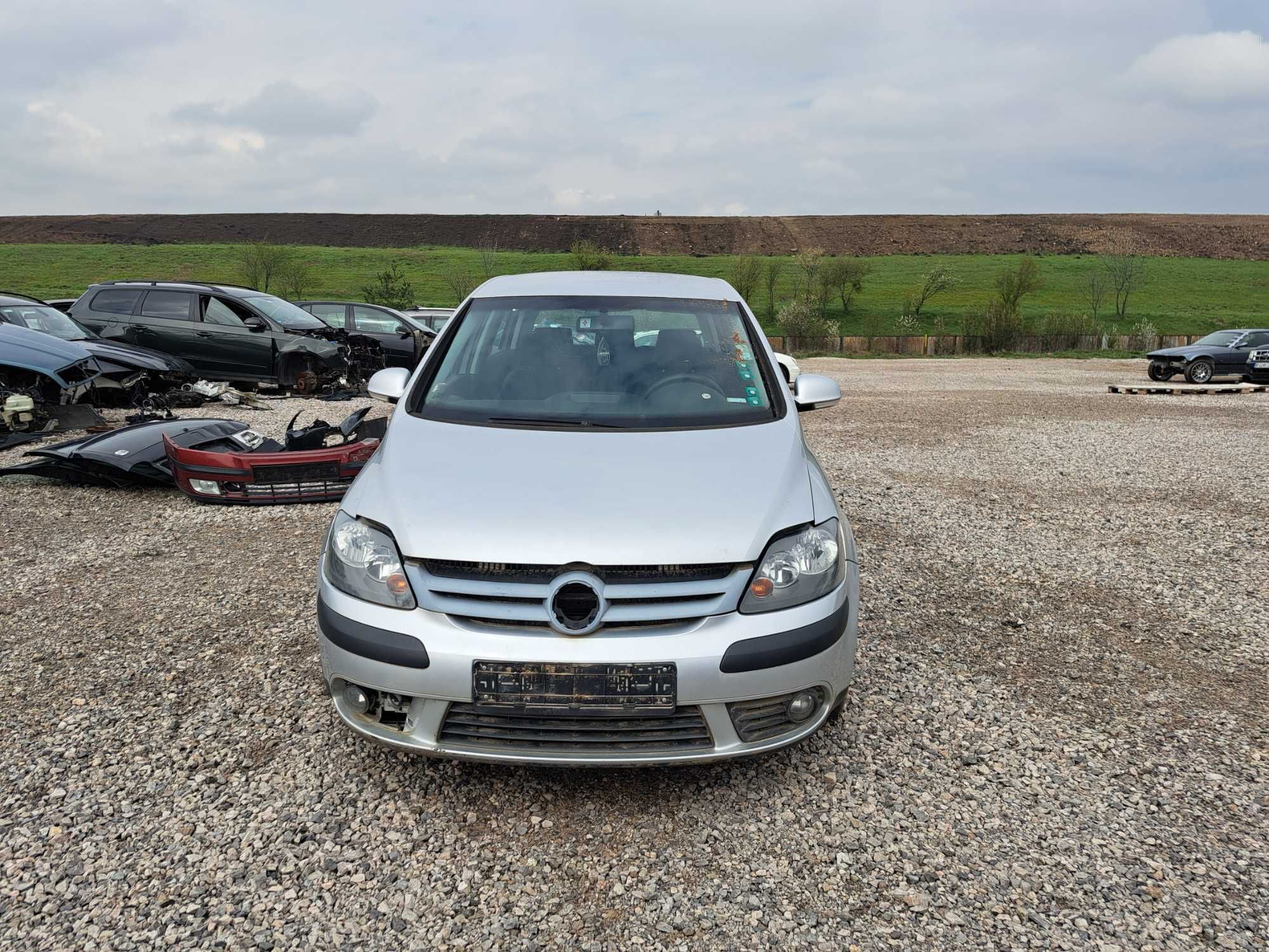 Продавам VW golf V Plus, 1,6fsi автоматик на части, София