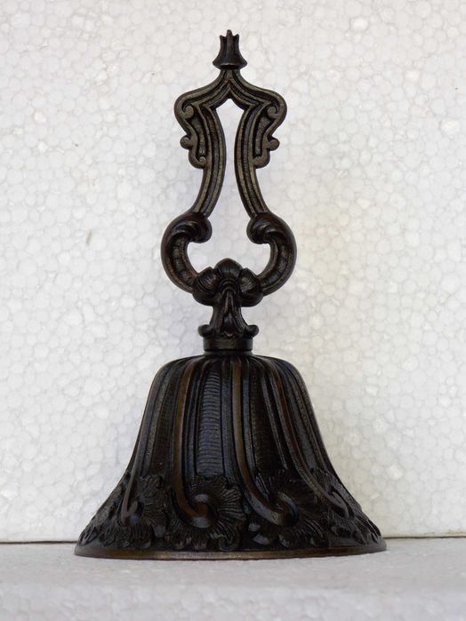 clopotel cca.1850,patina veche bronz arta antichitati sec.XIX handmade