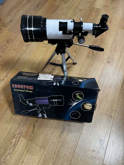 Телескоп F30070M