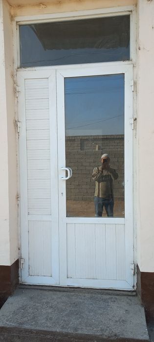 Akfa rom va eshiklari sotiladi.