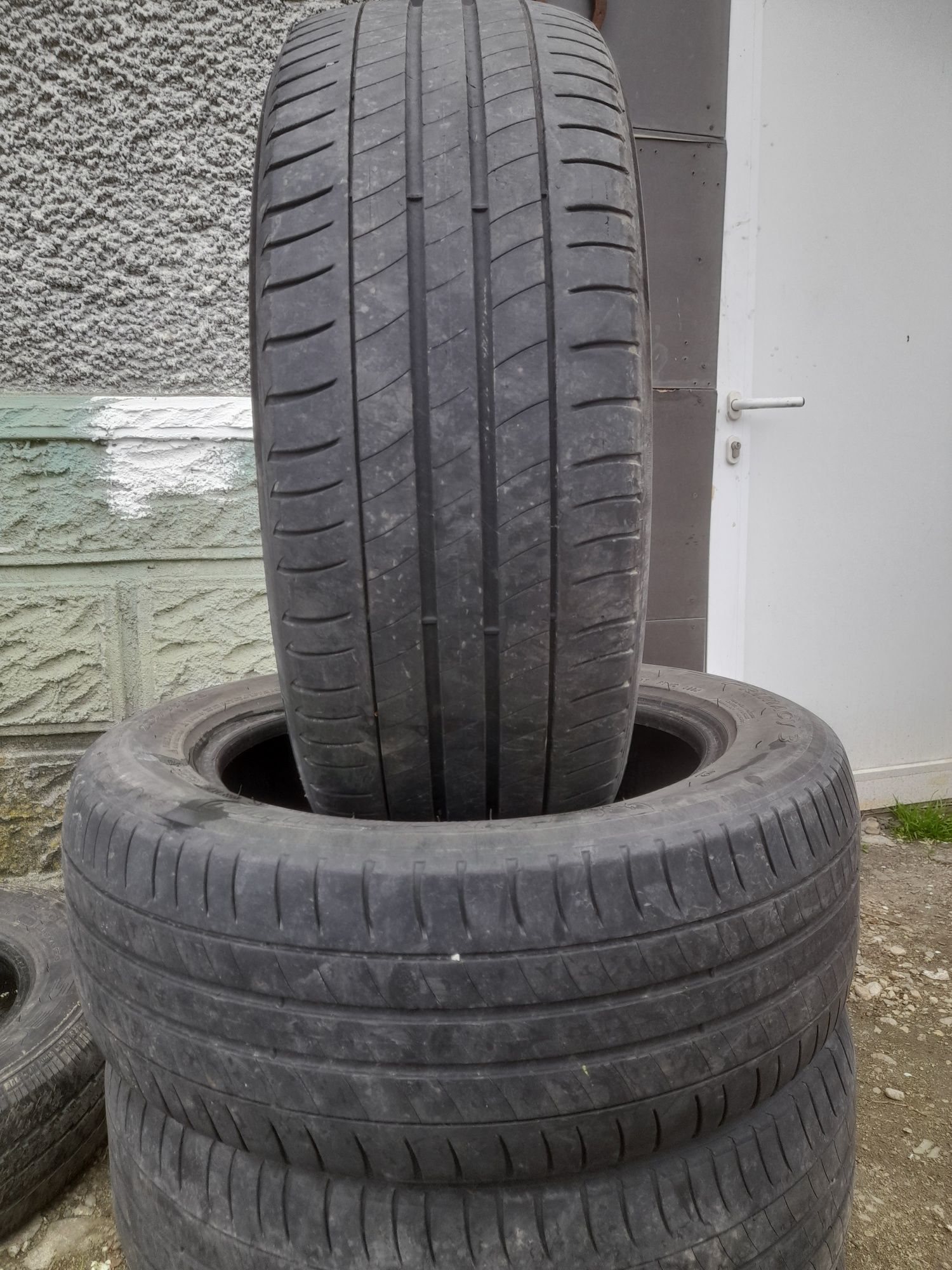 Vând set 4 anvelope 205 55 16 Michelin vara fără defecte