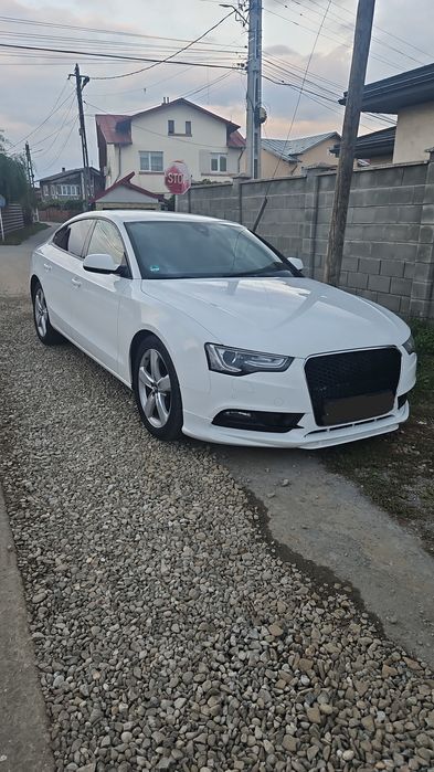 Audi A5 _ 2.0 TDI / QUATTRO _ Distronic _ Bi-Xenon