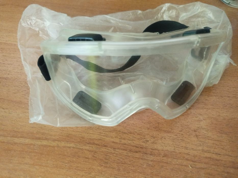 Очки для защиты глаз по ремонту