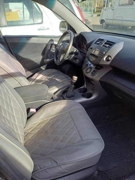 De vanzare Toyota Rav4