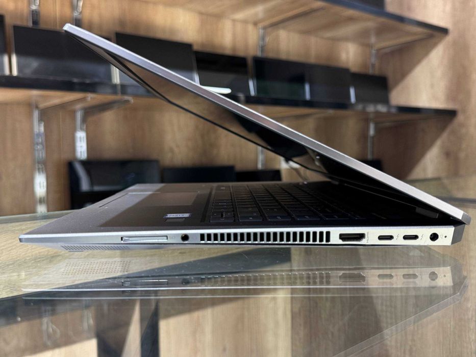 HP ZBook Studio G5 Core i7-8850H ram 8 ssd 256 NVIDIA Quadro P1000 4гб