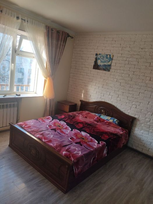 Сдается 2х комнатная квартира