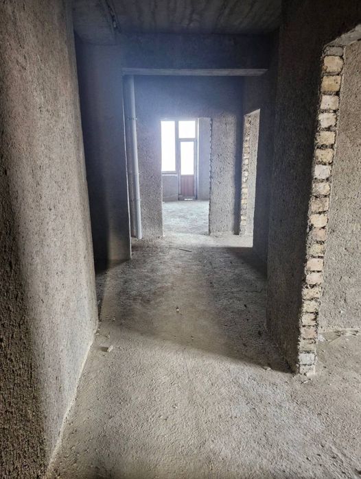 Срочно продаётся 3х -комнатная квартира