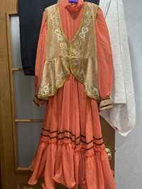 Платье казакское ,так же есть сәукеле в этом стиле